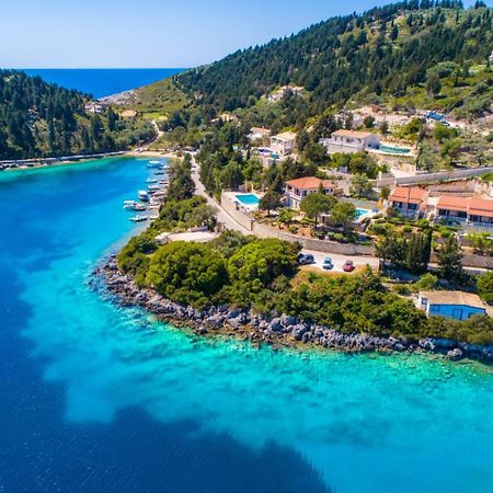 Апартаменти Dolphin Studio Tranakatika Екстер'єр фото